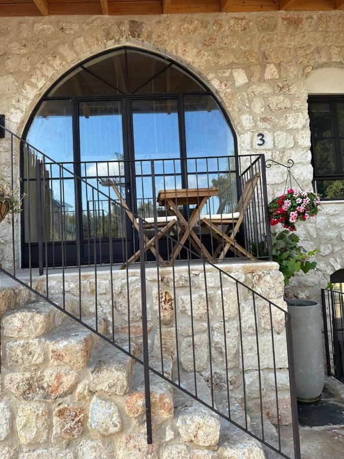 Hagafen Boutique Suites Zichron Ja’akow Exterior foto