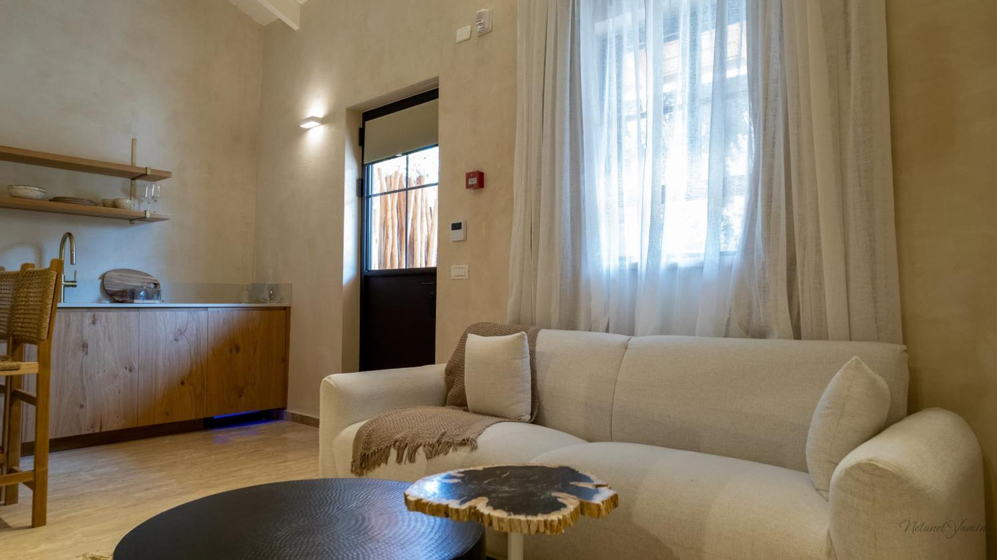 Hagafen Boutique Suites Zichron Ja’akow Exterior foto